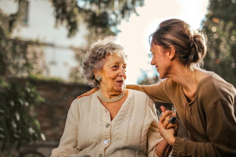 How to Navigate the Role Reversal of Parenting Your Aging Parents
